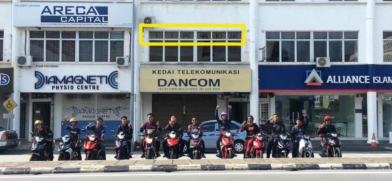 11 Pensione Malacca エクステリア 写真